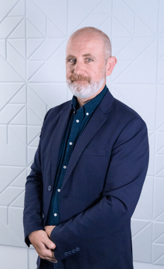 Paul McCormack delivers two live Leaving Cert English Grinds each week with Grinds360